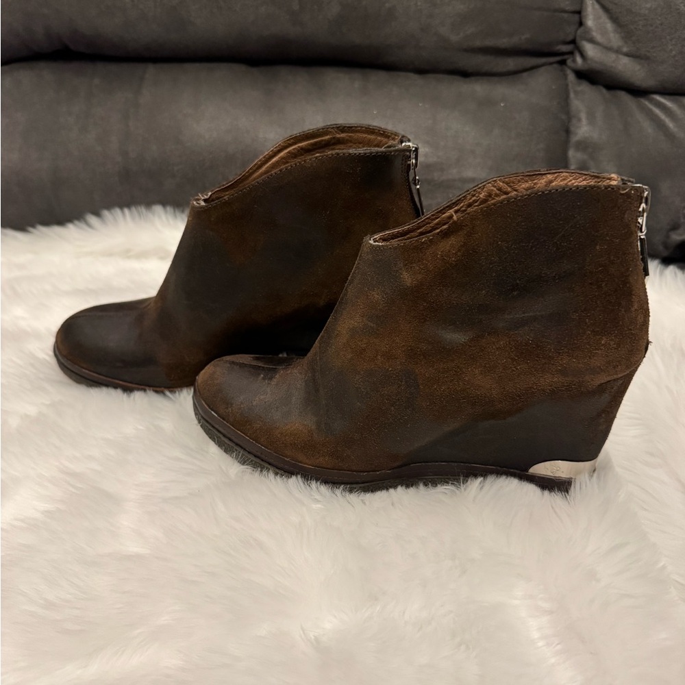 Very nice booties - Picture 4 of 8